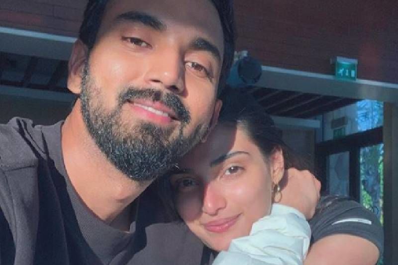 Athiya Shetty Birthday Special: Did Cricketer KL Rahul Make Their Relationship Insta Official With This Sweet Mushy Post?