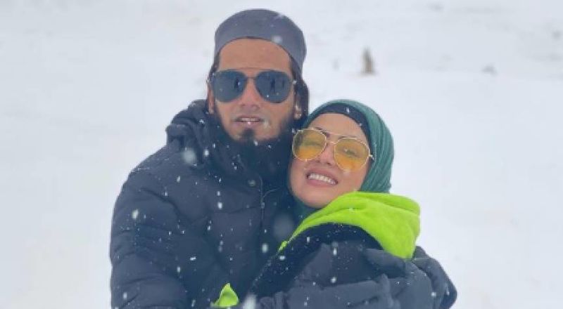 Newly Married Sana Khan Adds Awesome Pictures To Her Honeymoon Diaries With Husband Anas Sayied; Gulmarg Is Indeed 'Heaven'