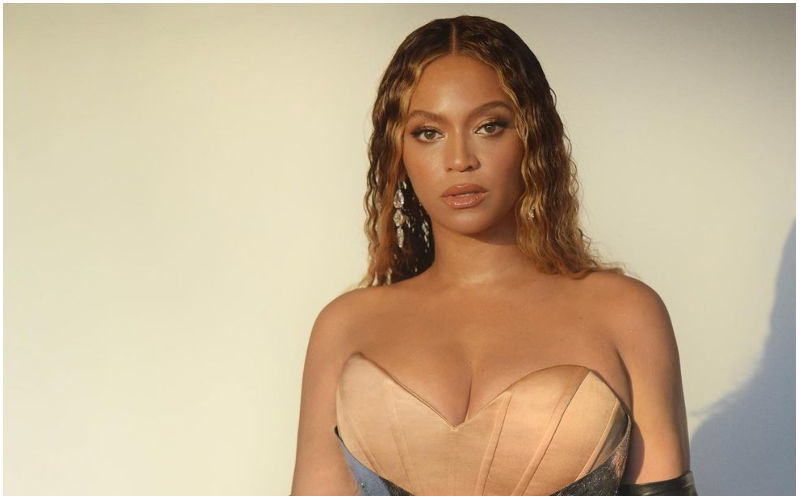 Beyoncé Narrowly Escapes Wardrobe Malfunction! Singer’s Dancer Saves Her During Hamburg Concert-WATCH