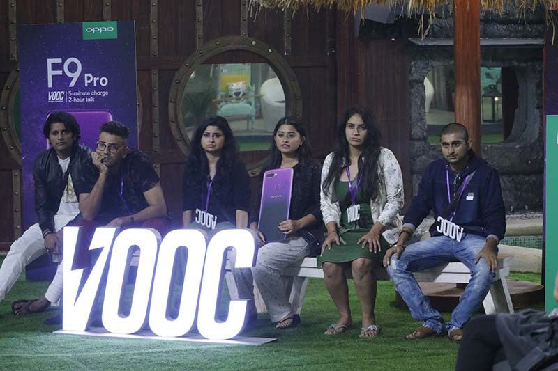 Bigg Boss 12 Day 26 Oppo Flash Charge Task