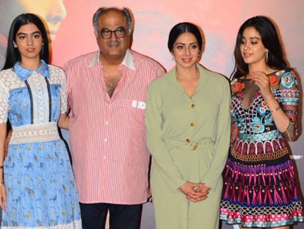 Boney Kapoor With Sridevi Janhvi And Khushi Kapoor