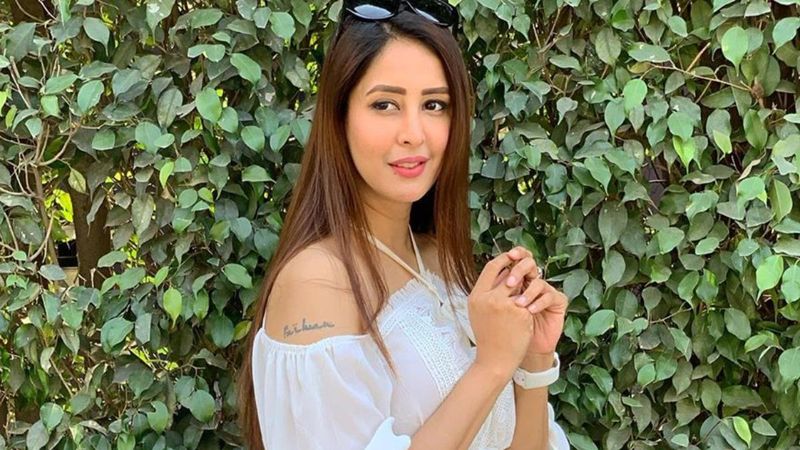 Chahatt Khanna REPLACES Ex-Husband Farhan's Inked Name On Her Arm; Says, 'Old Tattoo Gone Finally' - PIC
