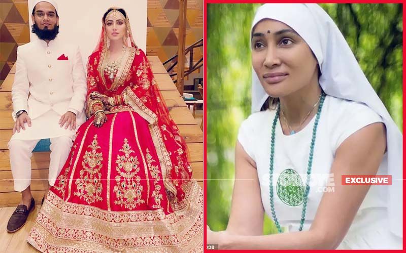 800px x 500px - Sana Khan Compared To Sofia Hayat By Trollers; Latter Says, 'Spirituality  Is Not Just About How You Dress Up'- EXCLUSIVE