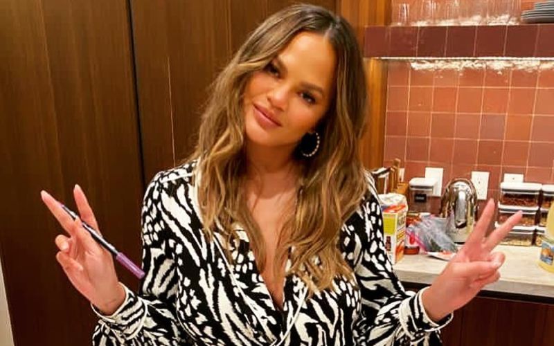 Chrissy Teigen Gives It Back To A Troll That Called Her 'Classless', Calls Him 'Weird And Angry'