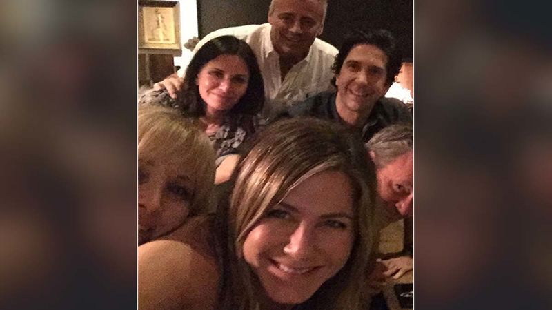 Friends: 27 Times Jennifer Aniston, Courteney Cox, And Others Got Together For A Reunion Sending The Internet Into A Tizzy