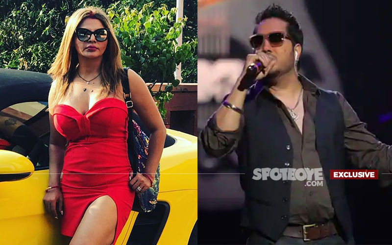Rakhi Sawant Lashes Out At Mika Singh For Performing In Karachi; Asks, “Chand Rupayon Ke Liye Apne Aap Ko Kaise Bech Sakte Ho?” - EXCLUSIVE