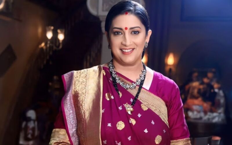 Smriti Irani’s Confident Reply  Will Leave You In Splits, “Build Your Stature In A Way That Your Enemy Is Proud Of Who He Has Pushed!”