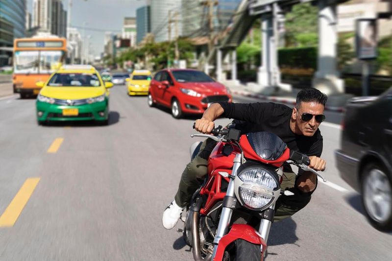 Sooryavanshi: Akshay Kumar Vrooms Through The Streets Of Bangkok In This New Pic