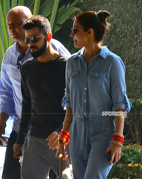 virat and anushka arrive at st regis for their reception