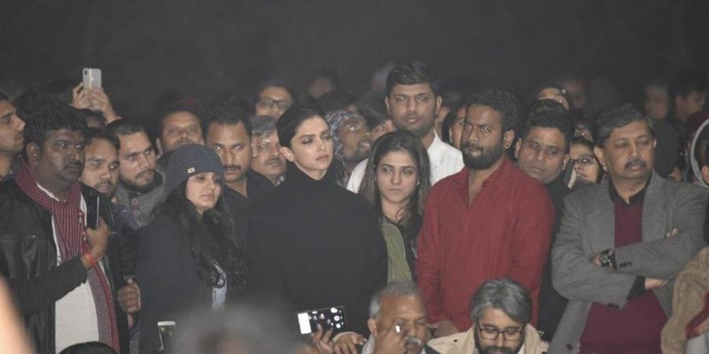 Deepika at JNU