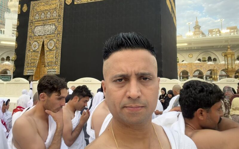 Bollywood Influencer Faizan Ansari Performs Umrah In Saudi Arabia, Seeking Blessings During His Spiritual Pilgrimage To Mecca And Madinah