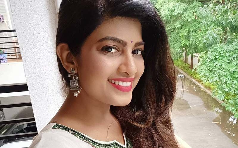 Dhanashri Kadgaonkar All Set For A Baby Shower In This Gorgeous Look