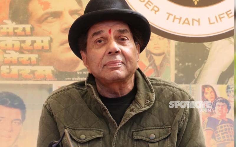 Dharmendra Lashes Out At Reporter For Asking About Sunny Deol's Absence from Esha Deol's Marriage, OLD Video Goes Viral-WATCH