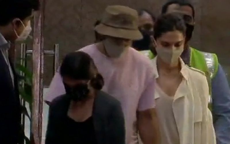 Deepika Padukone Lands In Mumbai With Ranveer Singh; To Join NCB For Investigation On September 26 In Drug Nexus Case