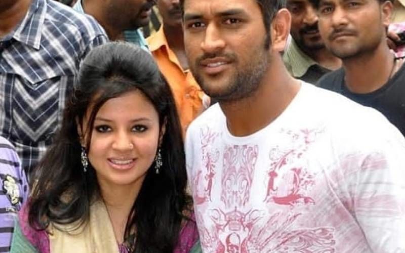 JUST IN: MS Dhoni's Wife Sakshi Dhoni Responds To His Retirement News Doing The Rounds