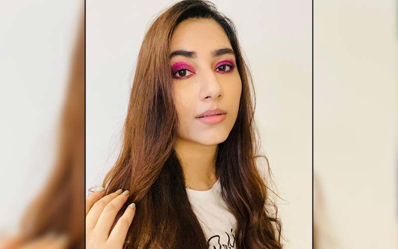 Rahul Vaidya's Girlfriend Disha Parmar Gets Trolled By Netizens Over Her Glittery Eye Makeup, 'Too Much Hogaya'