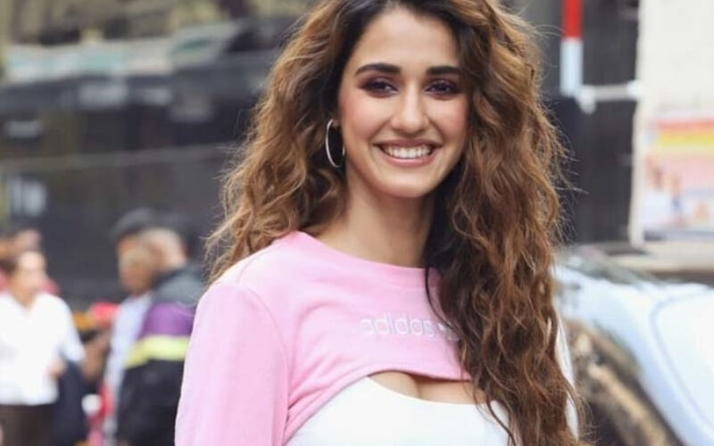 Disha Patani Gets BRUTALLY TROLLED For Showing Off Her Abs Post Workout Session; Internet Seems UNIMPRESSED! Say ‘Acting Bhi Sikhaaoo Isse’!