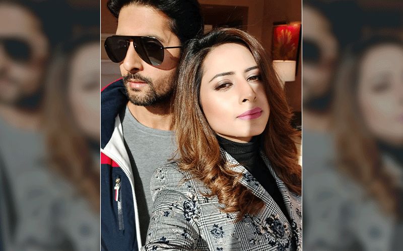 Sargun Mehta And Ravi Dubey’s Sun Kissed Picture Will Add Cheer To Your Day