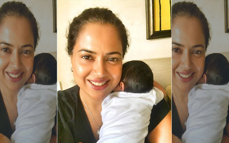 Sameera Reddy Shares A New Pic With Her Li'l Angel; Also Writes About How Stressful Breastfeeding Can Be