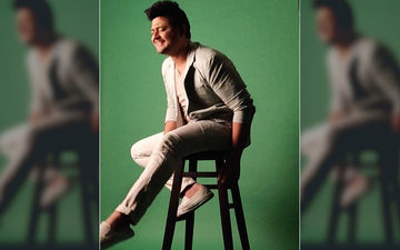 Swwapnil Joshi Looks Ravishing In This New Photo-shoot