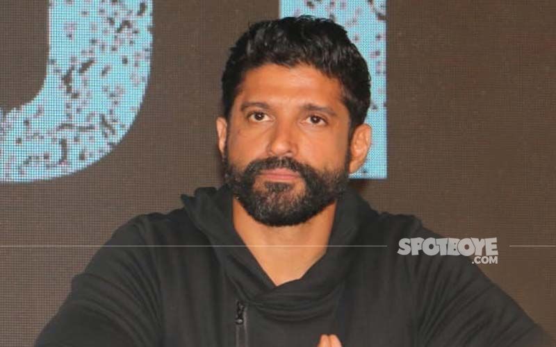 Farhan Akhtar Posts Screenshot Of His Booking At Drive-In Vaccination Facility; Shuts Down Speculations Of Getting Access Due To His Privilege