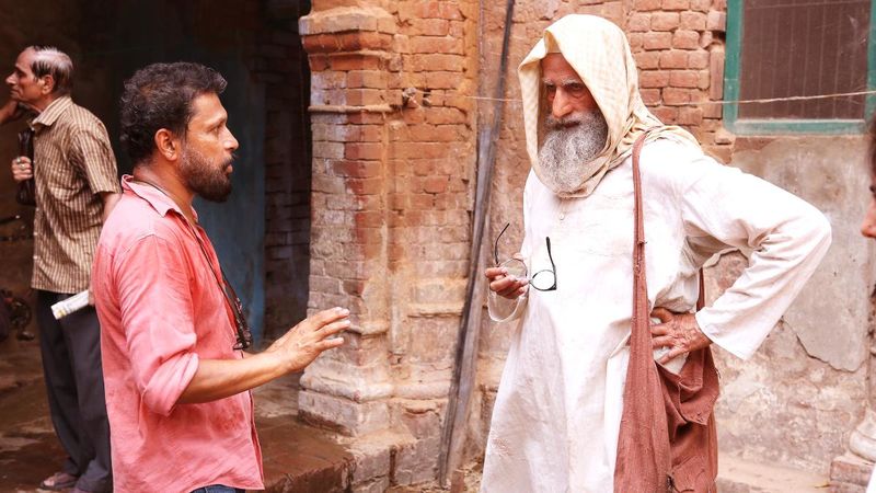 Gulabo Sitabo: Amitabh Bachchan Sheds Light On Filmmaker Shoojit Sircar’s Acting Talent We Had No Idea About