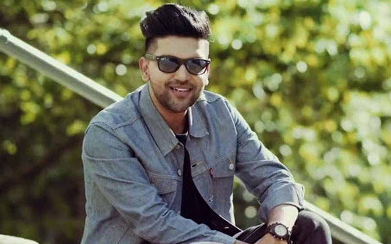 Guru Randhawa Shares The FIRST Pic He Took From His First Mobile Phone Years Back