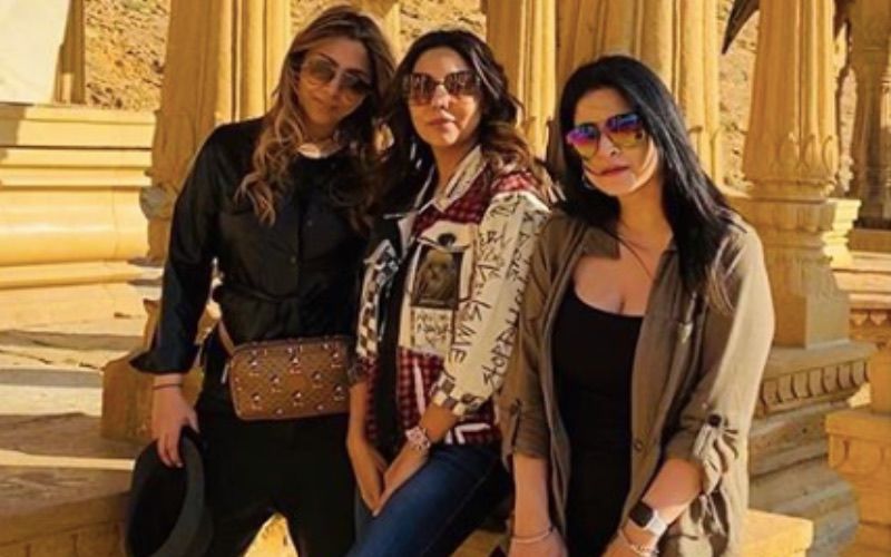 Gauri Khan And Maheep Kapoor's Sun-kissed Pics From Their Jaisalmer Vacay Are A Must-See This Sunday