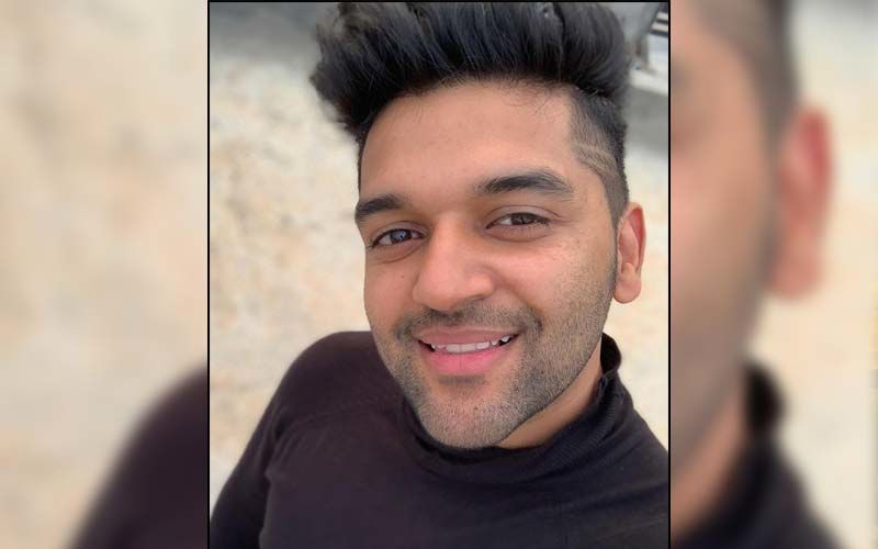 Guru Randhawa Set To Make His Bollywood Debut With A Musical Drama; Singer Says He's 'Excited To Explore New Horizons'-Deets HERE