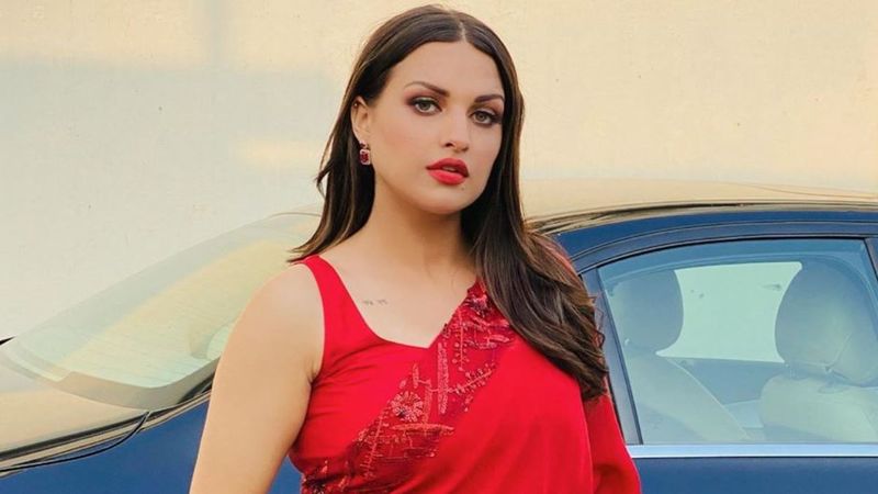 Himanshi Khurana Tests NEGATIVE For COVID-19, Shares Her Test Result; Fans Request, 'Please Don't Go Out Now'