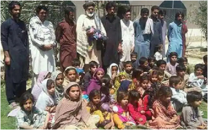 SHOCKING! Man Who Has Six Wives And 54 Children - Abdul Majeed Mangal DIES Of Heart Attack At 75-READ BELOW