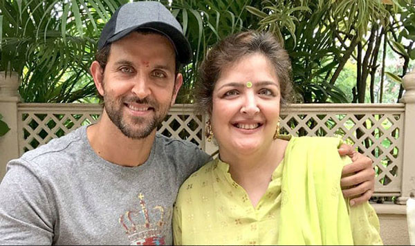 Hrithik Roshan And Sunaina Roshan