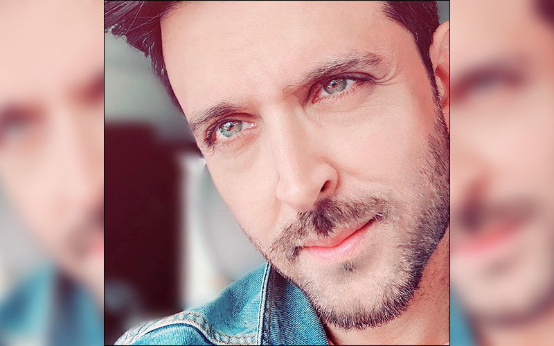 Hrithik Roshan's Sunlit Selfies Show Us Why He Is Known As The Greek God Of Bollywood