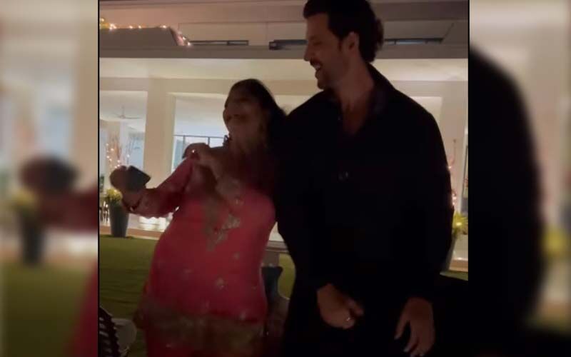 Diwali 2021: Hrithik Roshan Dancing With His Mom Pinkie On The Song 'Boom Boom' Is Unmissable -WATCH