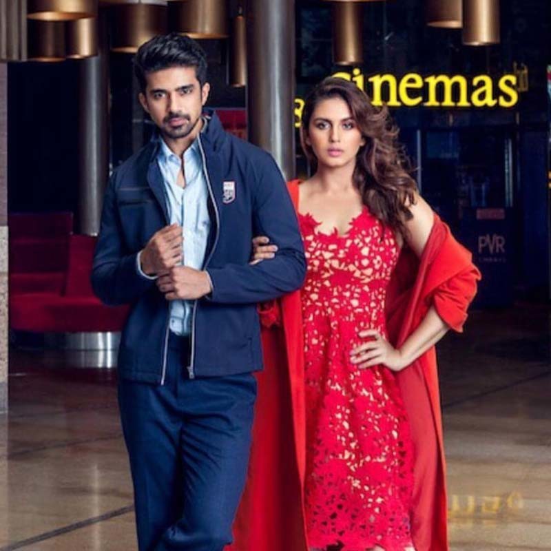 Huma Qureshi And Saqib Saleem Poses For The Camera