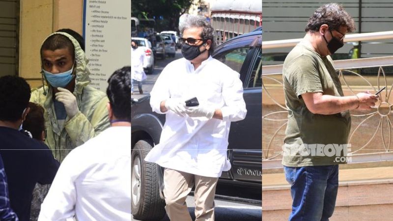 Irrfan Khan Funeral: Actor’s Sons, Filmmakers Tigmanshu Dhulia And Vishal Bhardwaj Arrive To Pay Last Respects