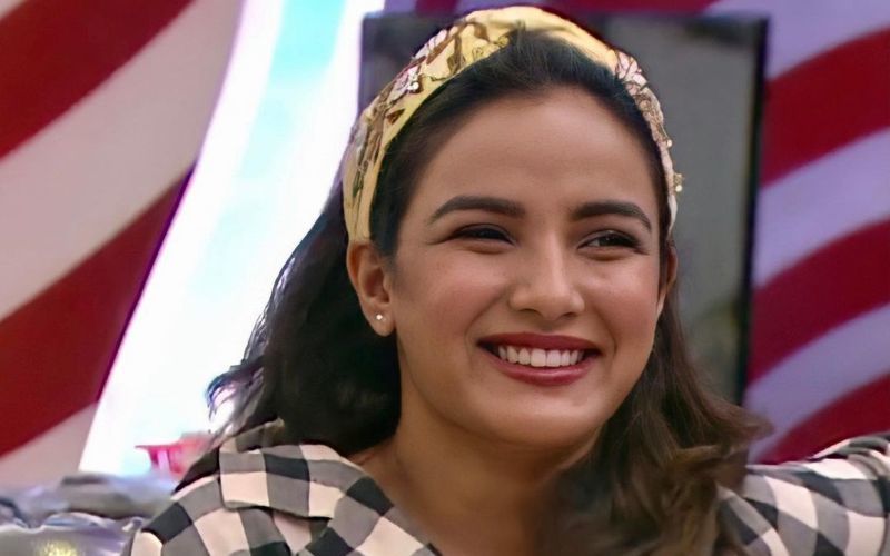 Bigg Boss 14: Jasmin Bhasin Fans Trend 'Mesmerizing Jasmin' On Twitter With More Than 170K Tweets; REACTIONS Here