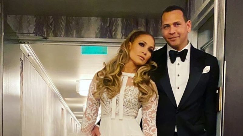Jennifer Lopez-Alex Rodriguez Exit Gym With A 'Not Open' Board Outside, Just Before The Statewide Lockdown; VIP Treatment Much?