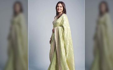 Kajol Looks Out Of This World In This Lemon Benarasi Silk Saree