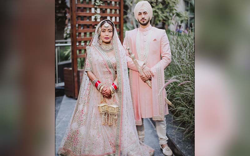 Neha Kakkar And Rohanpreet Singh's Wedding Pictures Are Straight Out Of A Dream; Singer Shares Some Unique Shots From Her Vyah
