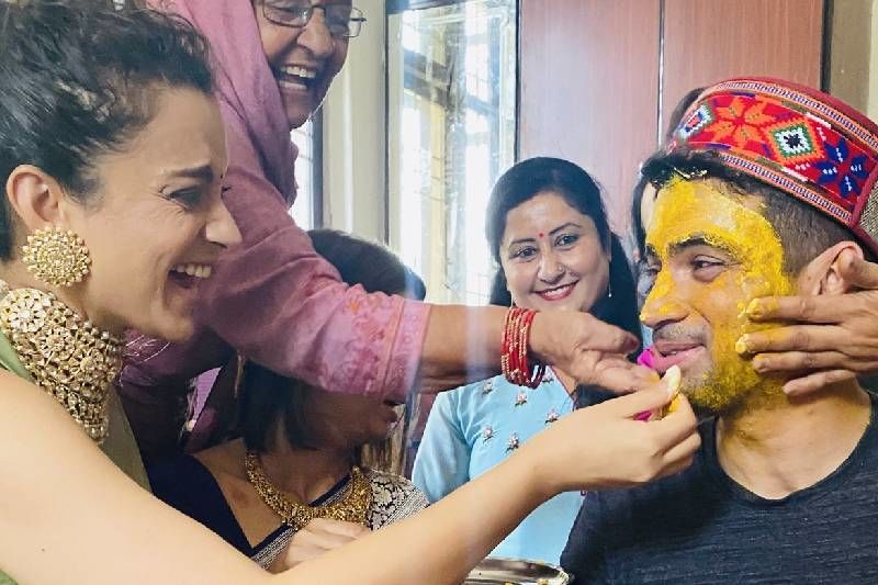 Kangana Ranaut Is All Excited As Wedding Festivities Of Brother Aksht Kick-Off; Family Sends Out Invitation Cards