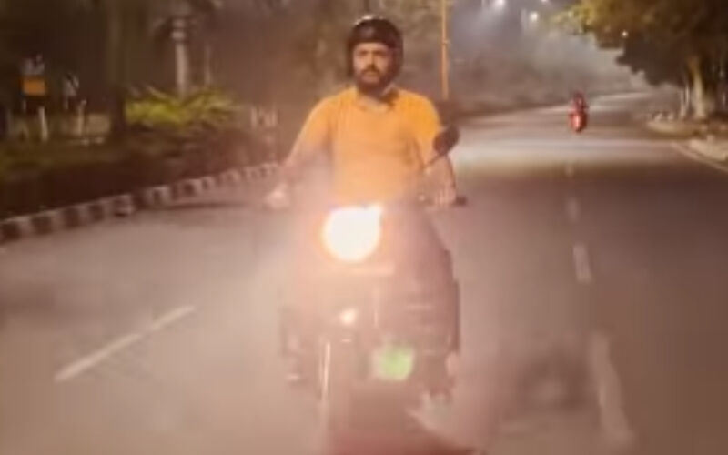 Kapil Sharma Goes On An Early Morning Bike Ride After His 4 Am Gym Workout; Fans Say, ‘Sab Akshay Kumar Ke Sangat Ka Asar He’-See VIDEO