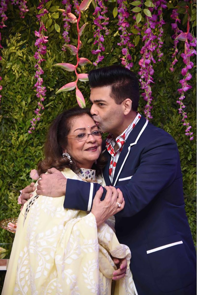 Karan Johar Hiroo Johar Kiss