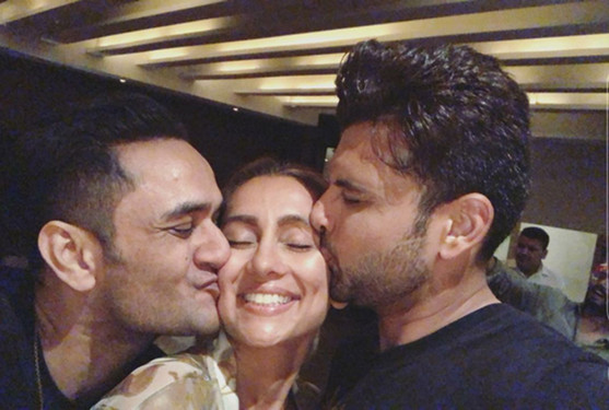 Anusha Dandekar Karan Kundra And Vikas Gupta At Zareen Khan s Birthday