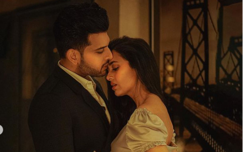 Karan Kundrra Calls His Girlfriend Tejasswi Kundrra’ On The Sets Of Dance Deewane Juniors; This Is How Naagin 6 Actress REACTED!