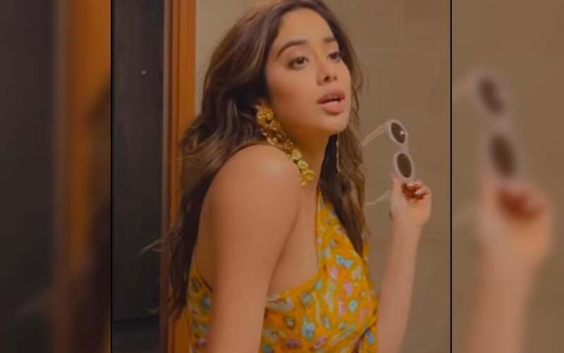 Janhvi Kapoor Raises The Oomph Factor In Her Latest Photos, Looks Sexy In An Off-White Outfit And You Won't Be Able To Take Your Eyes Off Her -PICS INSIDE
