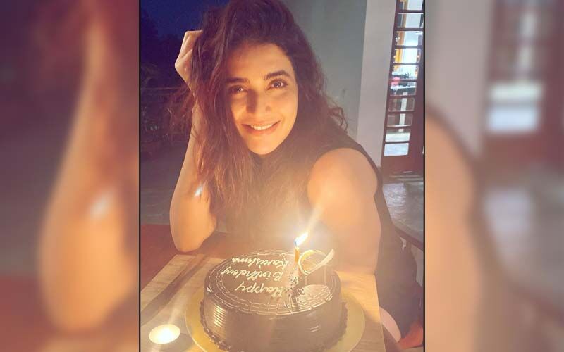 Soon-To-Be Married Karishma Tanna Celebrates Her Birthday With Fiancé Varun Bangera; Latter Surprises Her With A Romantic Dinner Date