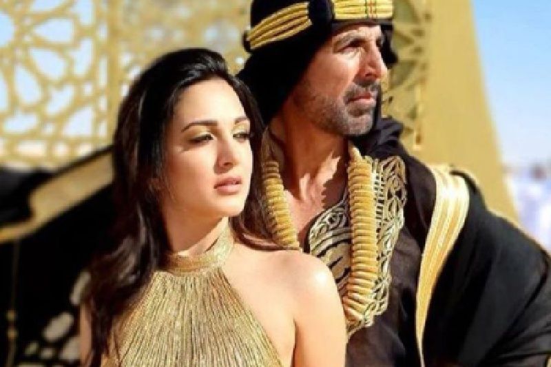 Laxmmi Bomb's Song Burj Khalifa Trends On No 1 Spot; Akshay Kumar And Kiara Advani's Pairing Is A Hit Across The Globe