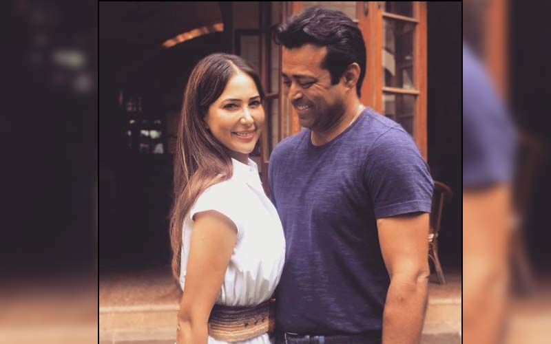 Kim Sharma And Leander Paes Make Their Relationship Insta Official; Tennis Player Can't Take His Eyes Off His Lady Love