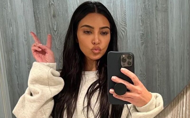 Kim Kardashian Makes Hilarious Joke About Khloe Kardashian’s Boyfriend Tristan and His ‘Side Pieces’ That Got Cut From ‘SNL’